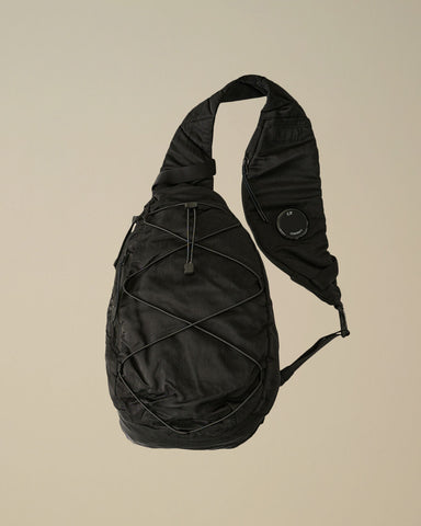 MOCHILA CROSSBODY NEGRA