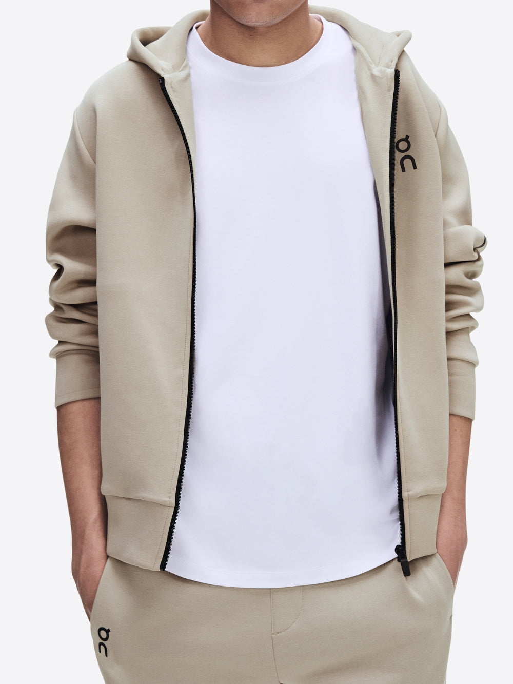 FOCUS TECH ZIP HOODIE M