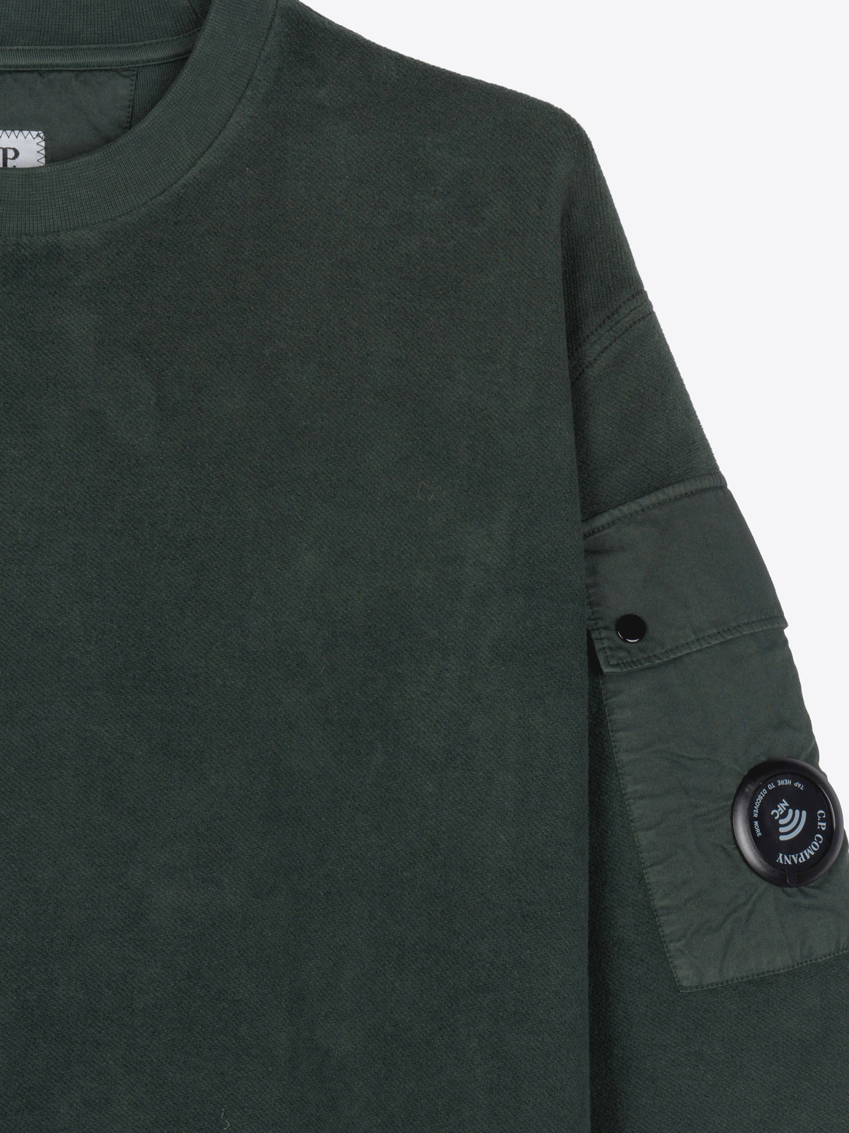 BRUSHED EMERIZED DIAGONAL FLEECE CREWNECK LENS SWEATSHIRT