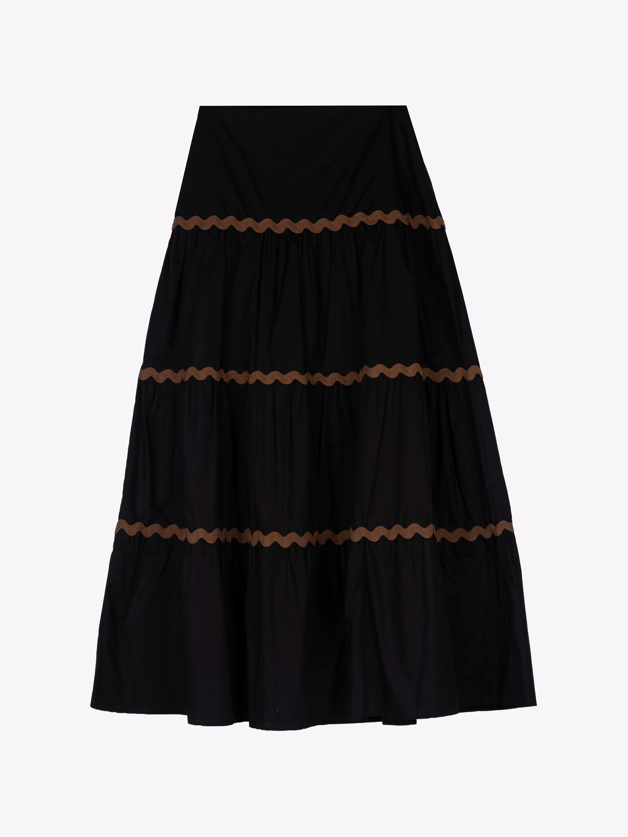 FALDA MAXI CON DETALLES ONDULADOS EN CONTRASTE