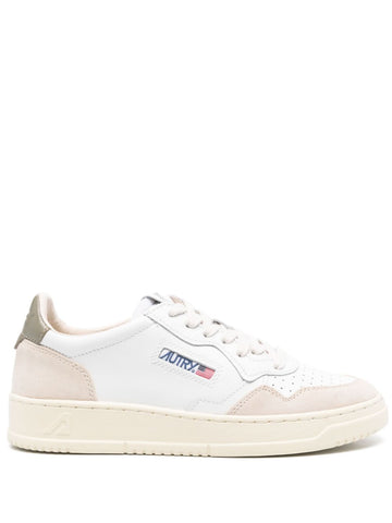 ZAPATILLAS MEDALIST LOW SERRAJE WHITE KAKI