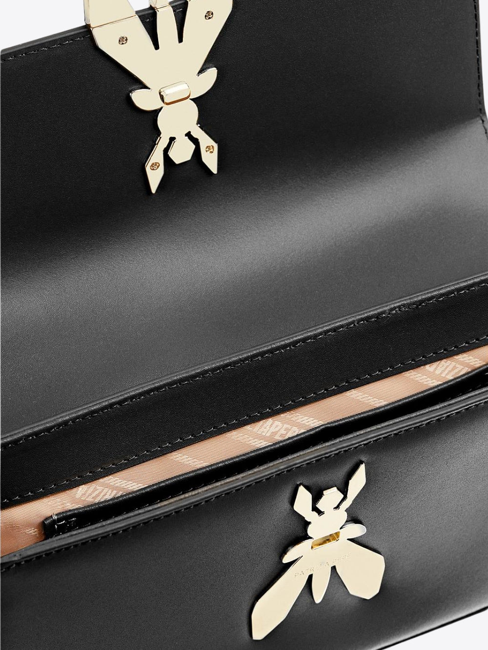 BOLSO DE PIEL CON DETALLE MAXI FLY