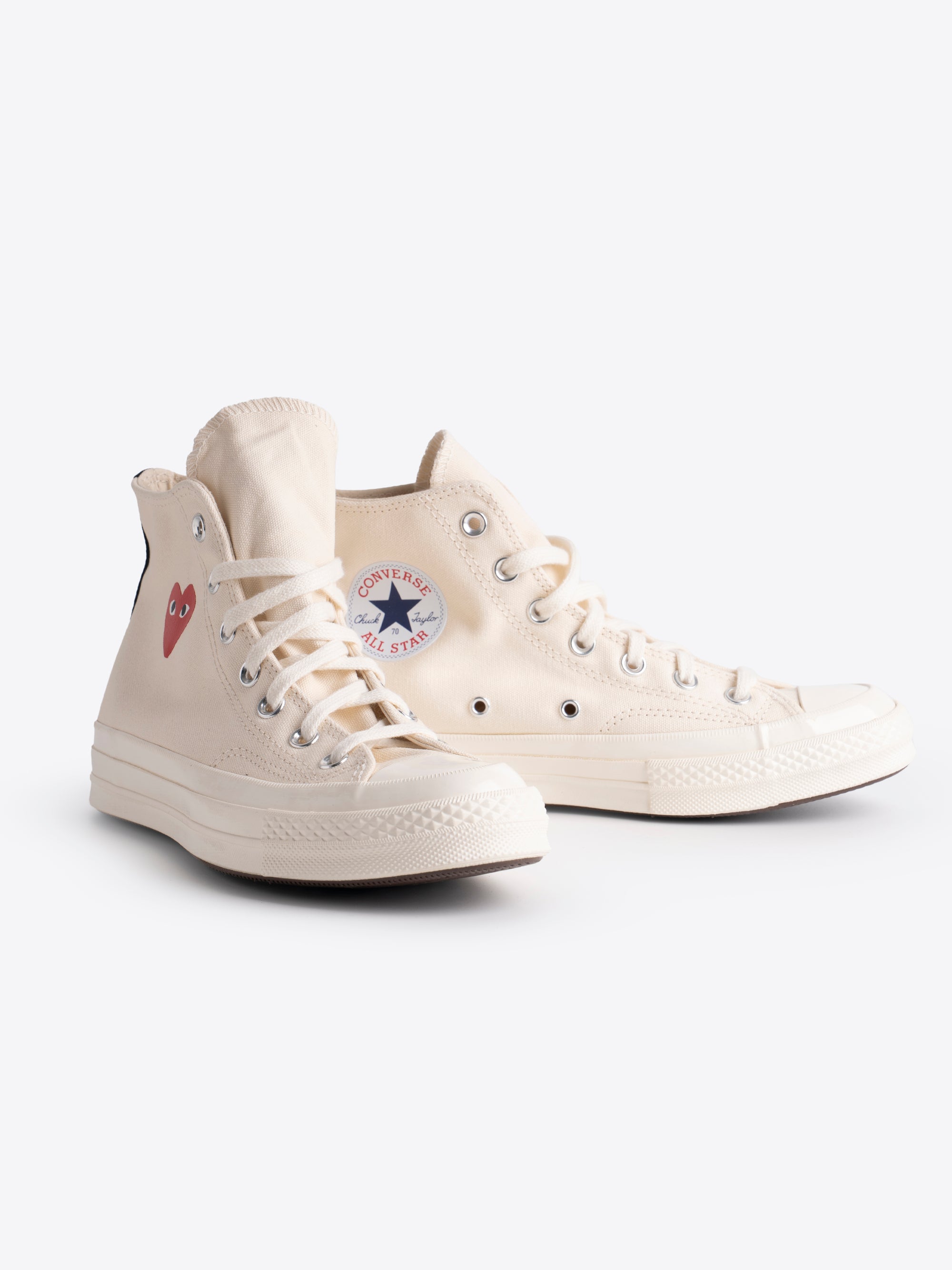 CONVERSE X CDG PLAY SINGLE HEART CHUCK 70