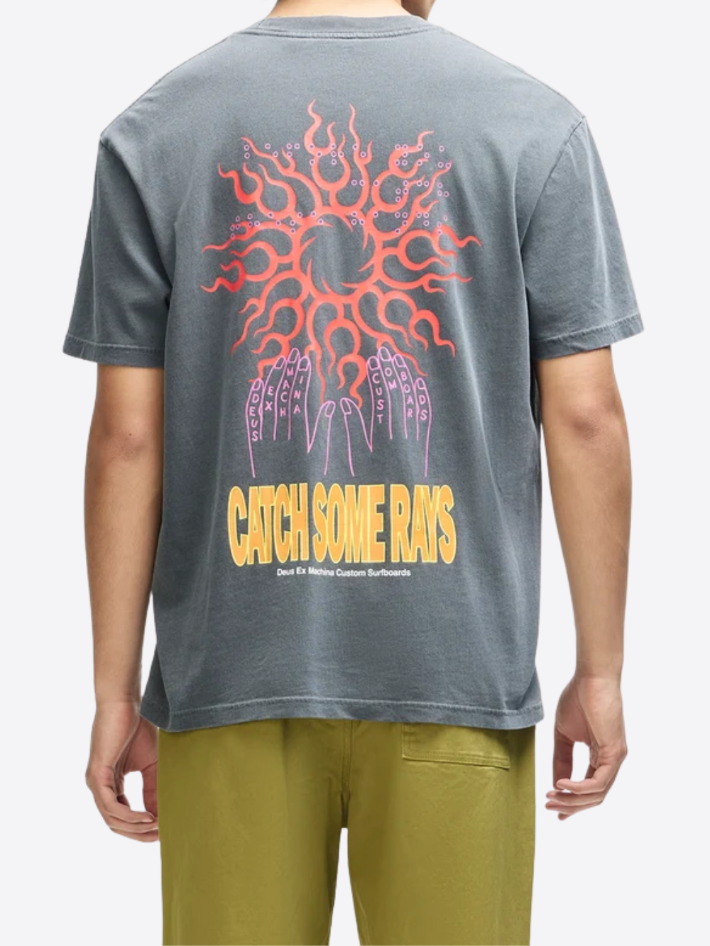 CATCHIN RAYS TEE
