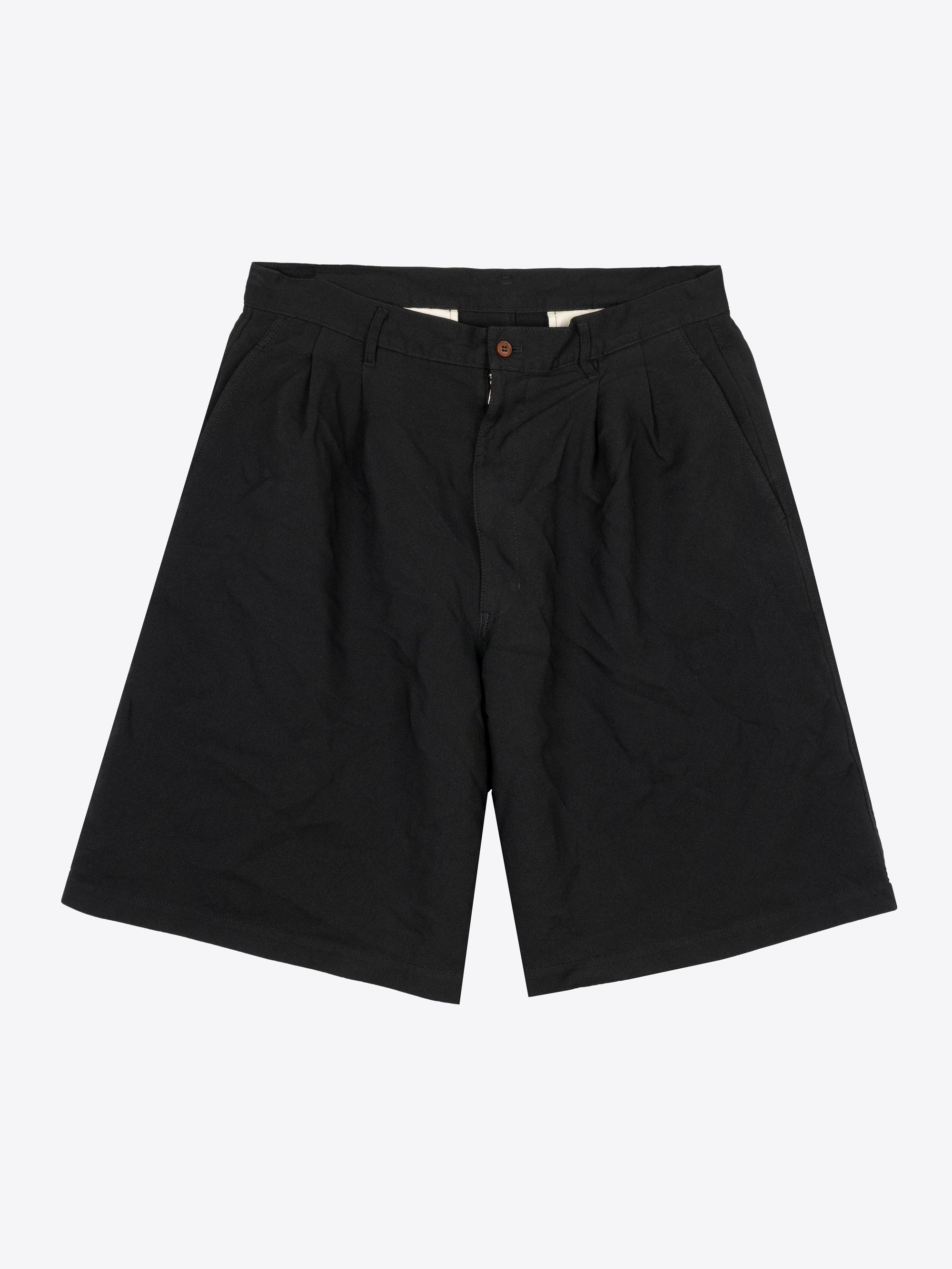 PLEATED WIDE LEG SHORTS