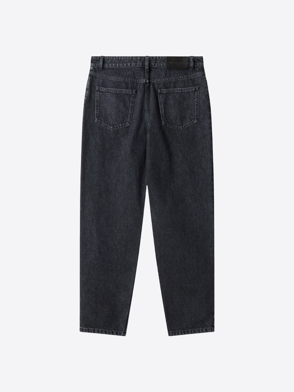 TAPERED JEANS