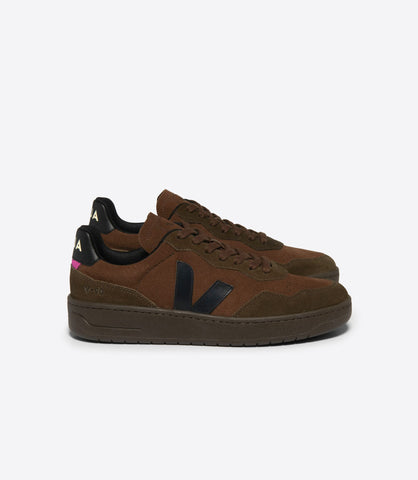 VEJA V90 SUEDE WALNUT BLACK