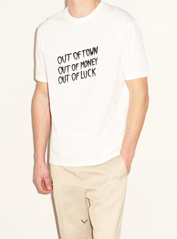 CAMISETA OUT OF TOWN
